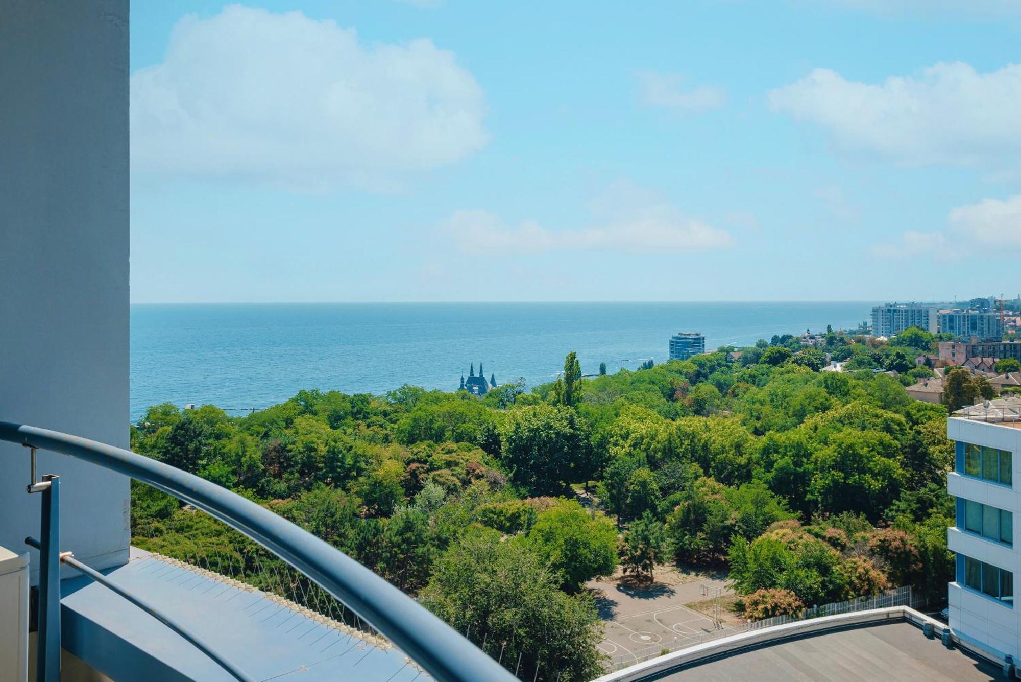 敖德萨Direct Sea View公寓 外观 照片